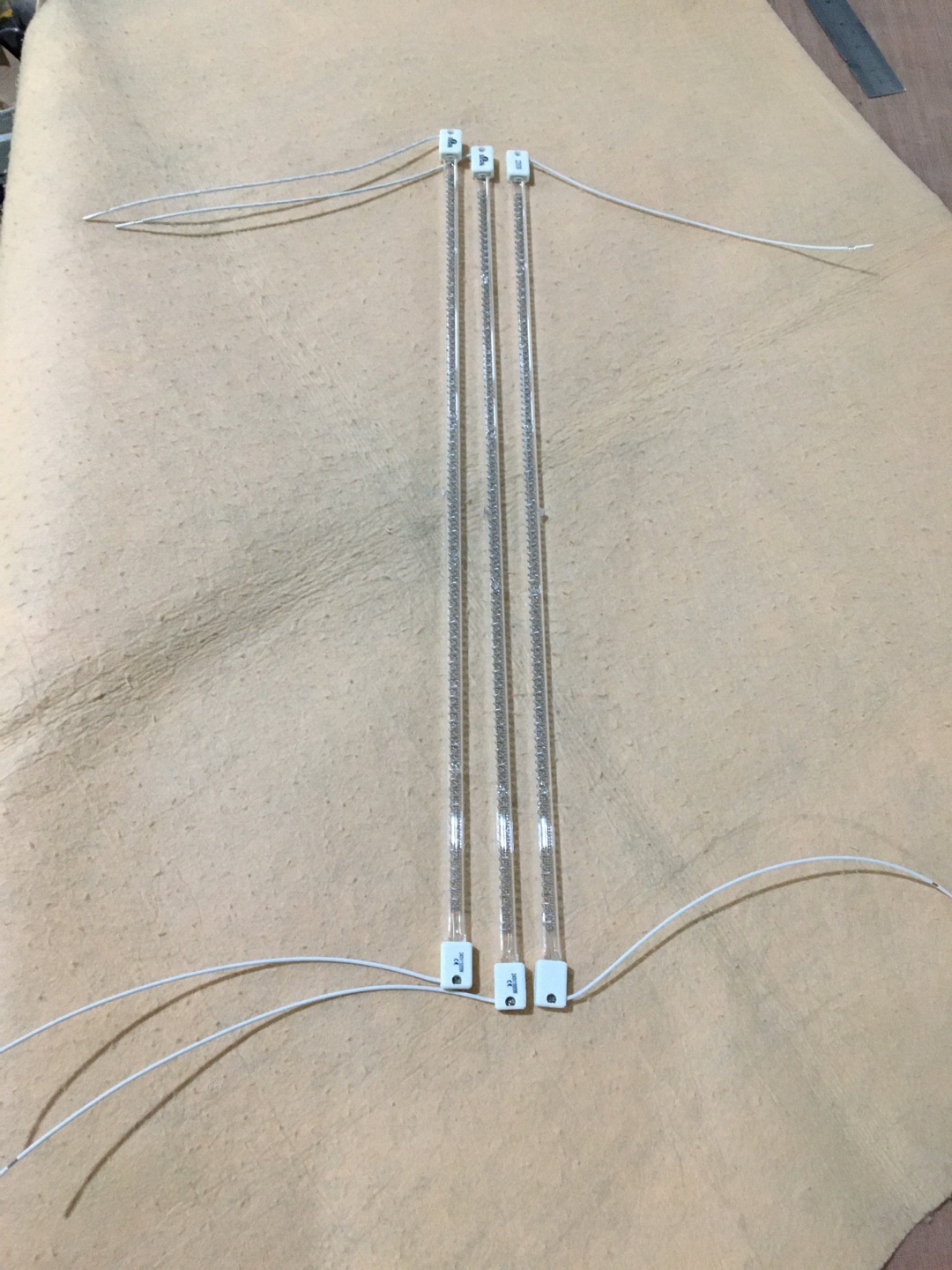 Lampada riscaldante a onde corte da 800mm 1200w lampadina alogena macchina lampada riscaldante 1500w.