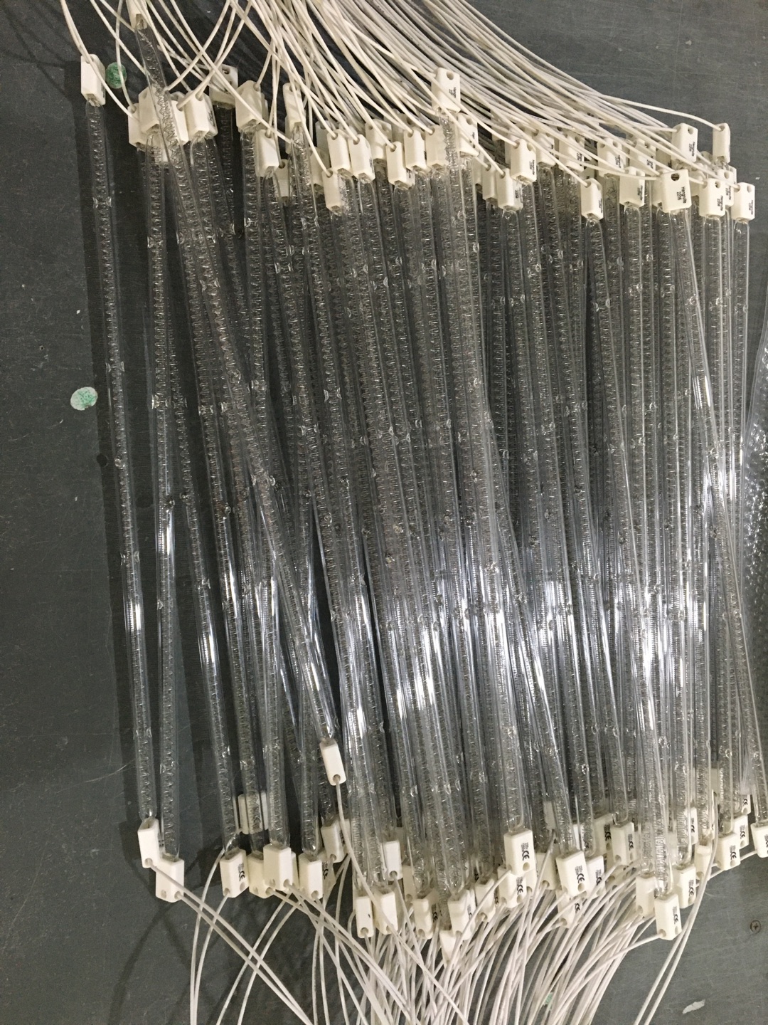 Good quality Ruby heating lamp 350mm 1500w halogen heat lamps